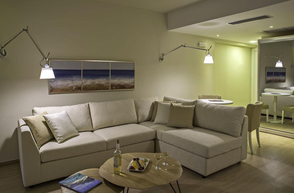 העיירה רתימנו Swell Boutique Hotel חדר תמונה